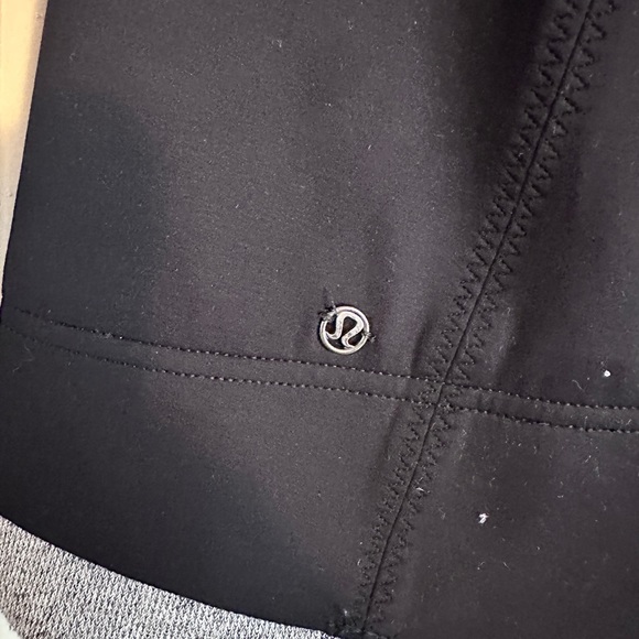 Lululemon baseball style jacket. Excellent condition. Well cared for. Size 6. - Picture 2 of 3
